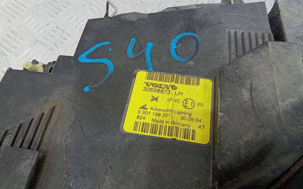 Фара левая Volvo S40 2 2004 30698873 - Свет/ Освещение для Легковых автомобилей: фото 4 Фара левая Volvo S40 2 2004 30698873 - Свет/ Освещение для Легковых автомобилей: фото 4