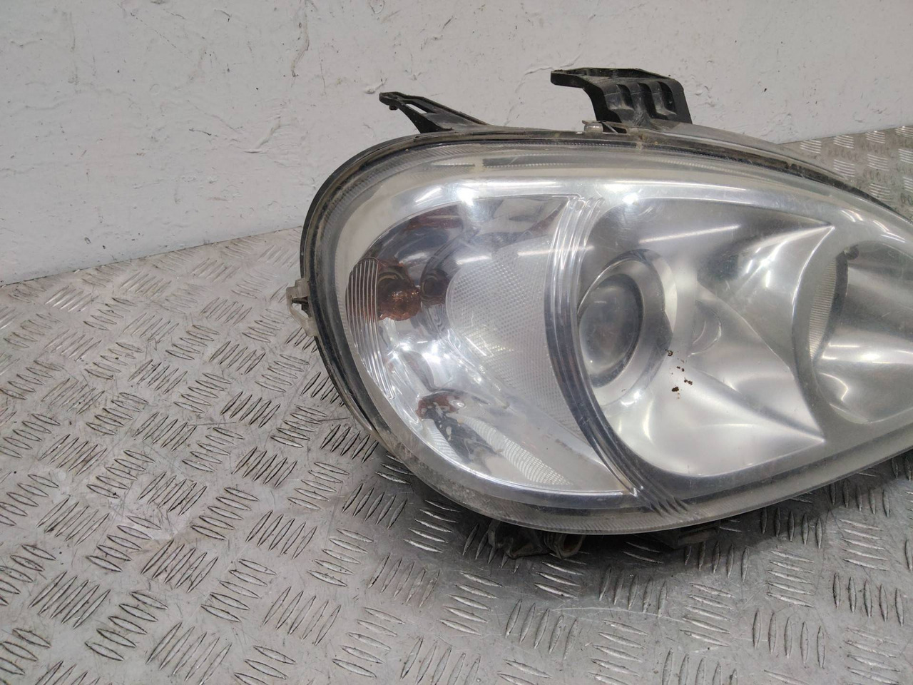 Фара правая Mercedes-Benz M W163 2001 1638200749 - Свет/ Освещение для Легковых автомобилей: фото 2 Фара правая Mercedes-Benz M W163 2001 1638200749 - Свет/ Освещение для Легковых автомобилей: фото 2
