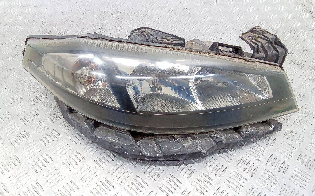 Фара правая Renault Laguna 2 рест. 2006 8200481197 - Свет/ Освещение для Легковых автомобилей: фото 1 Фара правая Renault Laguna 2 рест. 2006 8200481197 - Свет/ Освещение для Легковых автомобилей: фото 1