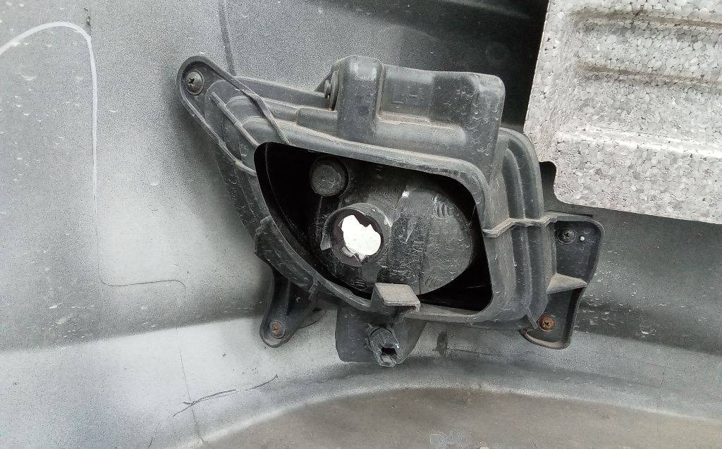 Фара противотуманная левая Hyundai i30 1 2008 - Свет/ Освещение для Легковых автомобилей: фото 2 Фара противотуманная левая Hyundai i30 1 2008 - Свет/ Освещение для Легковых автомобилей: фото 2