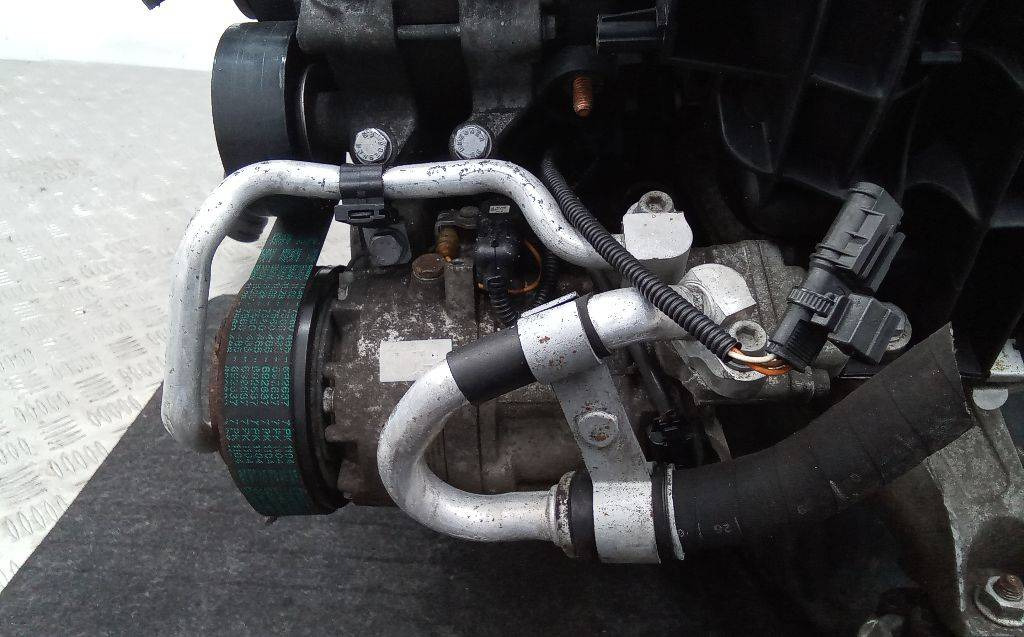 Компрессор кондиционера BMW 1 E81/E87 рест. 2009 - Система охлаждения для Легковых автомобилей: фото 1 Компрессор кондиционера BMW 1 E81/E87 рест. 2009 - Система охлаждения для Легковых автомобилей: фото 1