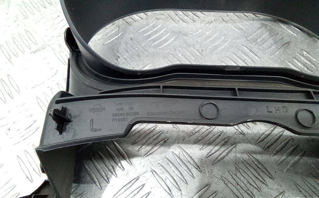 Рамка панели приборов Nissan Note E11 2007 - Кабина и интерьер для Легковых автомобилей: фото 5 Рамка панели приборов Nissan Note E11 2007 - Кабина и интерьер для Легковых автомобилей: фото 5