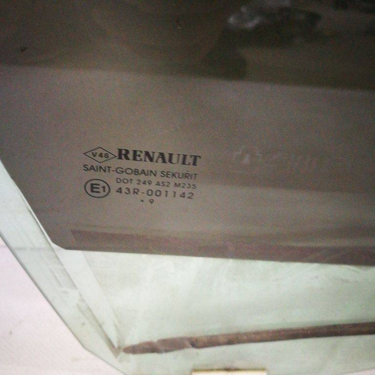 Стекло двери передней правой Renault Megane 3 2009 - Стекло и запчасти для Легковых автомобилей: фото 2 Стекло двери передней правой Renault Megane 3 2009 - Стекло и запчасти для Легковых автомобилей: фото 2