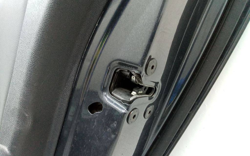 Замок двери задней правой Renault Laguna 3 2010 - Дверь и запчасти для Легковых автомобилей: фото 1 Замок двери задней правой Renault Laguna 3 2010 - Дверь и запчасти для Легковых автомобилей: фото 1