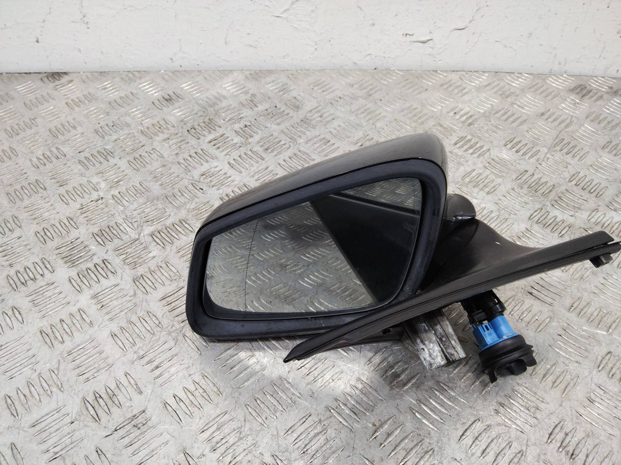 Зеркало наружное левое BMW 7 F01/F02 2011 7264769 - Зеркало заднего вида для Легковых автомобилей: фото 1 Зеркало наружное левое BMW 7 F01/F02 2011 7264769 - Зеркало заднего вида для Легковых автомобилей: фото 1