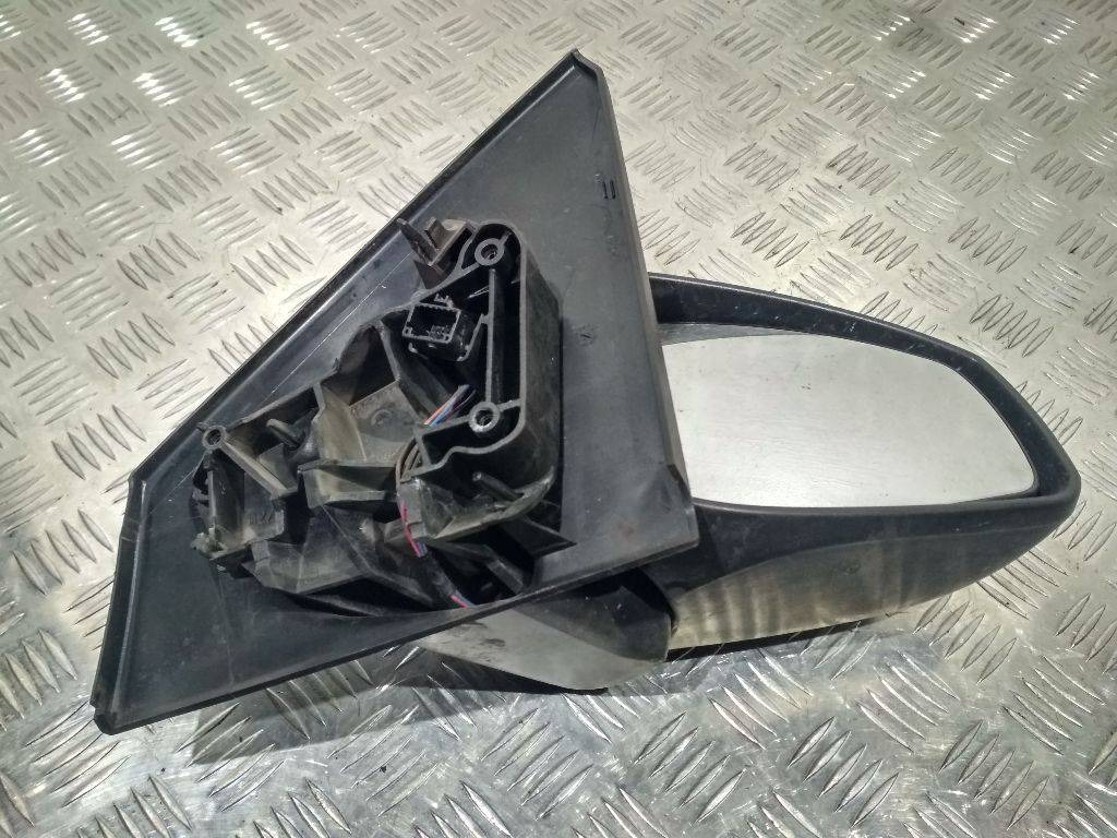 Зеркало наружное правое Renault Megane 3 2011 - Зеркало заднего вида для Легковых автомобилей: фото 1 Зеркало наружное правое Renault Megane 3 2011 - Зеркало заднего вида для Легковых автомобилей: фото 1