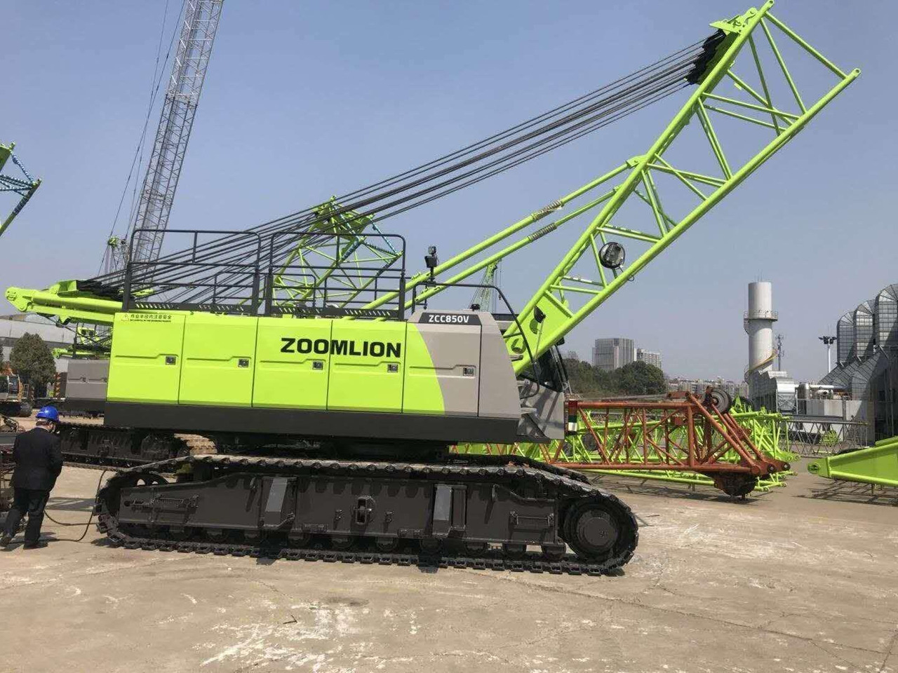 ZOOMLION ZCC850V - Гусеничный кран: фото 3 ZOOMLION ZCC850V - Гусеничный кран: фото 3
