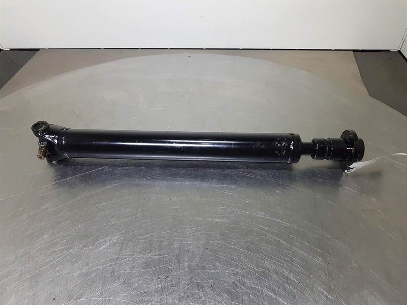 Case 621D - Propshaft/Gelenkwelle/Cardanas - Ось и запчасти для Строительной техники: фото 1 Case 621D - Propshaft/Gelenkwelle/Cardanas - Ось и запчасти для Строительной техники: фото 1