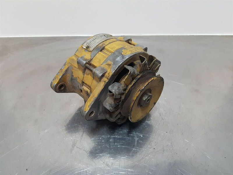Cat 7N4784-12V 40A-Alternator/Lichtmaschine/Dynamo - Двигатель для Строительной техники: фото 1 Cat 7N4784-12V 40A-Alternator/Lichtmaschine/Dynamo - Двигатель для Строительной техники: фото 1