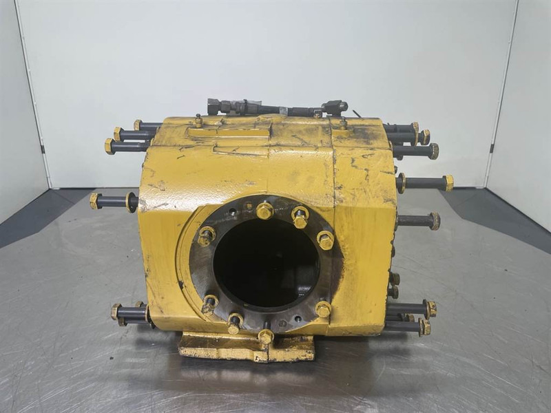 Cat 924G-138-1633-Differential housing - Ось и запчасти для Строительной техники: фото 1 Cat 924G-138-1633-Differential housing - Ось и запчасти для Строительной техники: фото 1