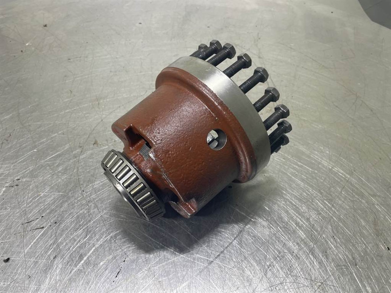Cat 924G - Bevel gear set housing - Ось и запчасти для Строительной техники: фото 1 Cat 924G - Bevel gear set housing - Ось и запчасти для Строительной техники: фото 1
