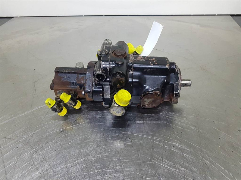 EATON 70111-3020 - Webster -Drive pump/Fahrpumpe/Rijpomp - Гидравлика для Строительной техники: фото 1
