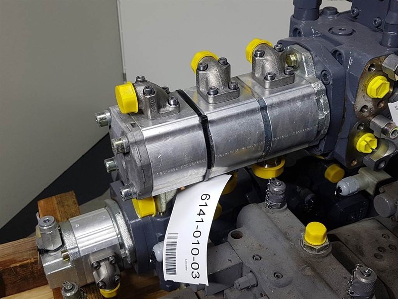 HALDEX WP09A3B140-140-140-L - Vögele - 776472 - Gearpump - Гидравлика: фото 1 HALDEX WP09A3B140-140-140-L - Vögele - 776472 - Gearpump - Гидравлика: фото 1