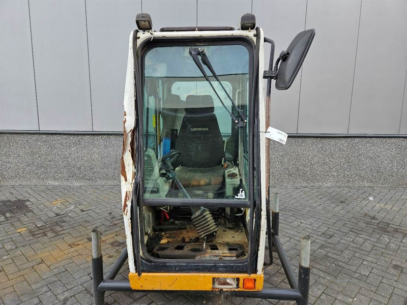 Liebherr A924B-7023260-Cabin/Kabine/Cabine - Кабина и интерьер для Строительной техники: фото 1 Liebherr A924B-7023260-Cabin/Kabine/Cabine - Кабина и интерьер для Строительной техники: фото 1