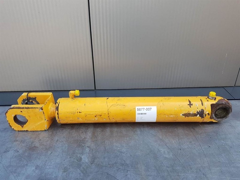 Liebherr L514 - 8924917 - Lifting cylinder/Hubzylinder - Гидравлика: фото 1 Liebherr L514 - 8924917 - Lifting cylinder/Hubzylinder - Гидравлика: фото 1