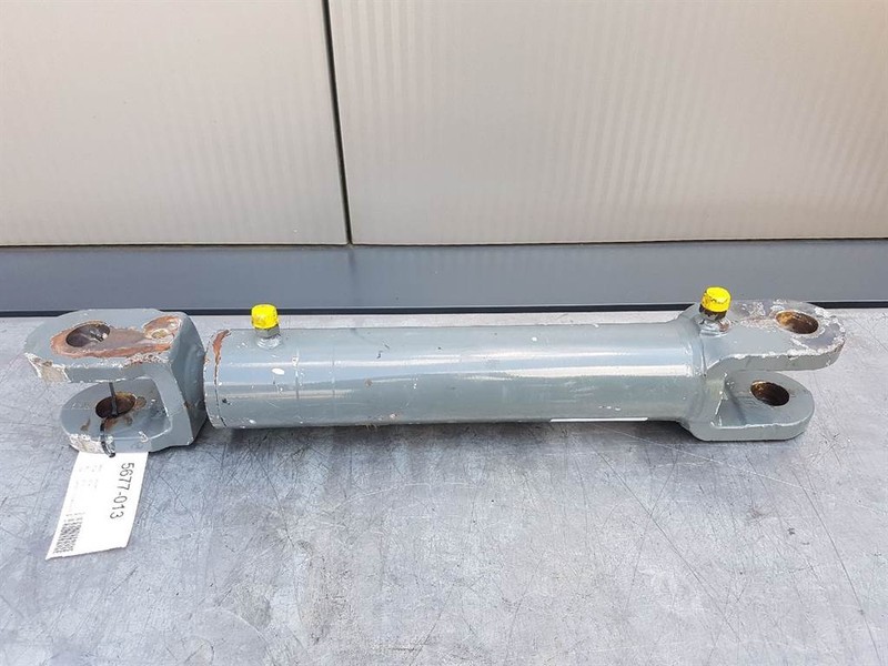Liebherr L514 - 8925380 - Steering cylinder/Lenkzylinder - Гидравлика: фото 1 Liebherr L514 - 8925380 - Steering cylinder/Lenkzylinder - Гидравлика: фото 1