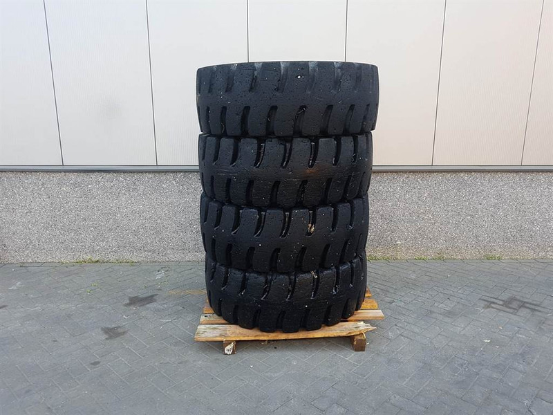 Liebherr L514 Stereo-Goodyear 17.5R25-Tire/Reifen/Band - Шина для Строительной техники: фото 1 Liebherr L514 Stereo-Goodyear 17.5R25-Tire/Reifen/Band - Шина для Строительной техники: фото 1