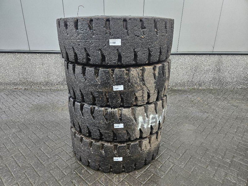 New Holland W110C-Barkley 17.5R25-Tire/Reifen/Band - Шины и диски для Строительной техники: фото 1 New Holland W110C-Barkley 17.5R25-Tire/Reifen/Band - Шины и диски для Строительной техники: фото 1