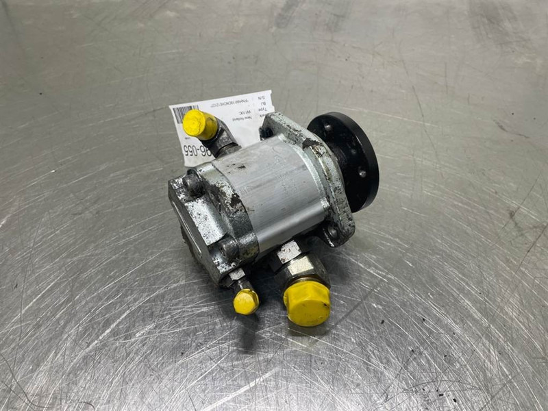 New Holland W110C-Concentric 87426773-Gearpump/Zahnradpumpe - Гидравлика для Строительной техники: фото 1 New Holland W110C-Concentric 87426773-Gearpump/Zahnradpumpe - Гидравлика для Строительной техники: фото 1