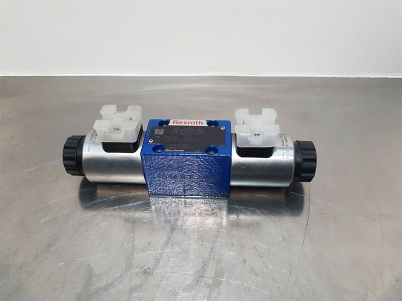 Rexroth 4WE6H62/EG24N9K4-R900561286-Valve/Ventile/Ventiel - Гидравлика для Строительной техники: фото 1 Rexroth 4WE6H62/EG24N9K4-R900561286-Valve/Ventile/Ventiel - Гидравлика для Строительной техники: фото 1
