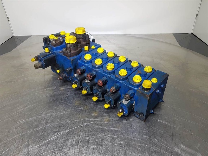 Rexroth M6-1160-00/8M6 - Mecalac 714 MW - Valve - Гидравлика: фото 1 Rexroth M6-1160-00/8M6 - Mecalac 714 MW - Valve - Гидравлика: фото 1