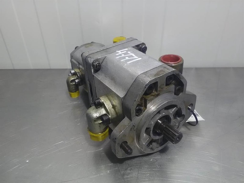 Sauer Sundstrand TAP22-90/26,5D - Gearpump - Гидравлика: фото 1 Sauer Sundstrand TAP22-90/26,5D - Gearpump - Гидравлика: фото 1