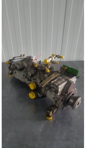Sauer Sundstrand TPV4/046+046-R4Z - Drive pump - Гидравлика: фото 1 Sauer Sundstrand TPV4/046+046-R4Z - Drive pump - Гидравлика: фото 1