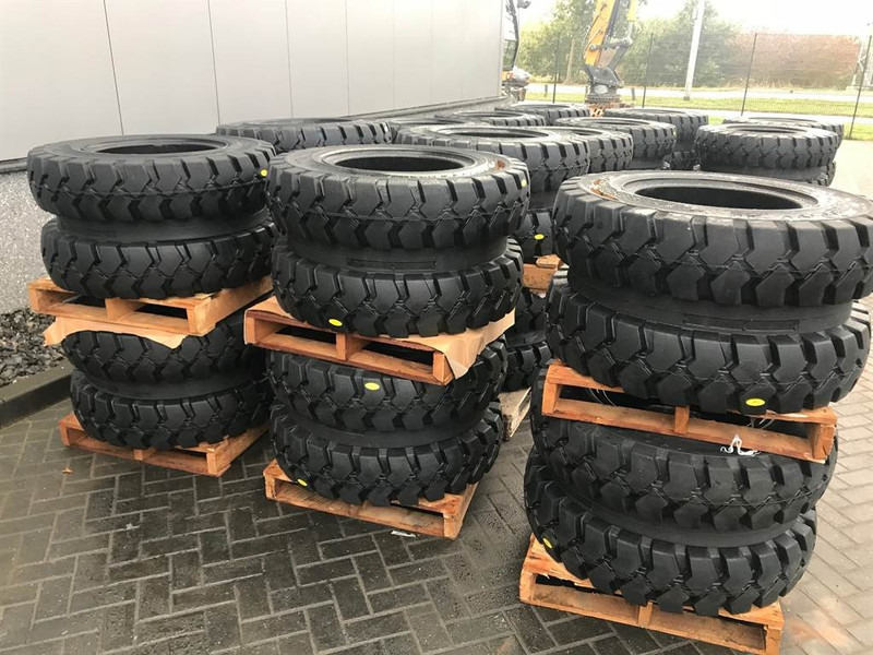 Trelleborg 10.00-20 Dual excavator solid-Tyre/Reifen/Banden - Шины и диски для Строительной техники: фото 1