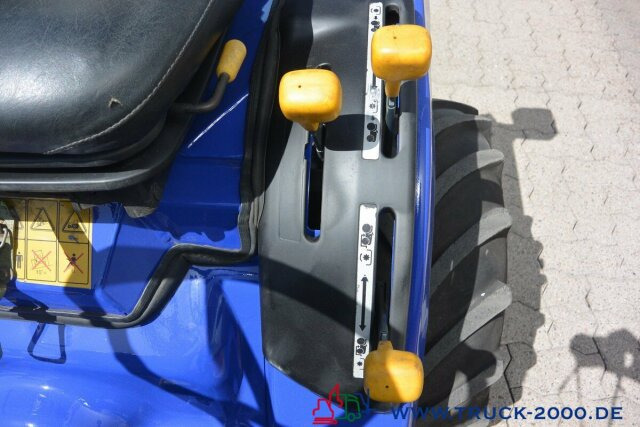 Iseki TXG23 Kompakt Traktor Straßenzulassung AHK 1.Hd - Минитрактор: фото 3 Iseki TXG23 Kompakt Traktor Straßenzulassung AHK 1.Hd - Минитрактор: фото 3