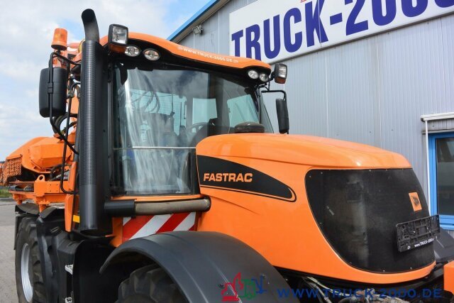 JCB Fastrac 4x4 inklusive Mulag Front u. Heck Mäher в лизинг JCB Fastrac 4x4 inklusive Mulag Front u. Heck Mäher: фото 6