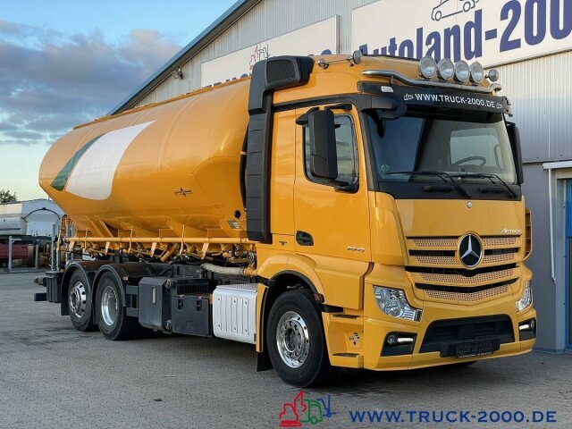 Mercedes-Benz Actros 2545 Silo 31m³ Getreide Staub Rieselgüter в лизинг Mercedes-Benz Actros 2545 Silo 31m³ Getreide Staub Rieselgüter: фото 12