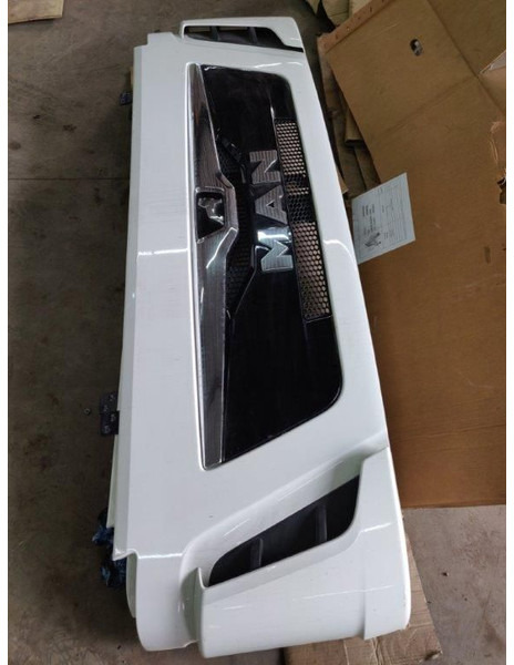 MAN Frontklep grille TGL Euro6 - Капот: фото 1 MAN Frontklep grille TGL Euro6 - Капот: фото 1