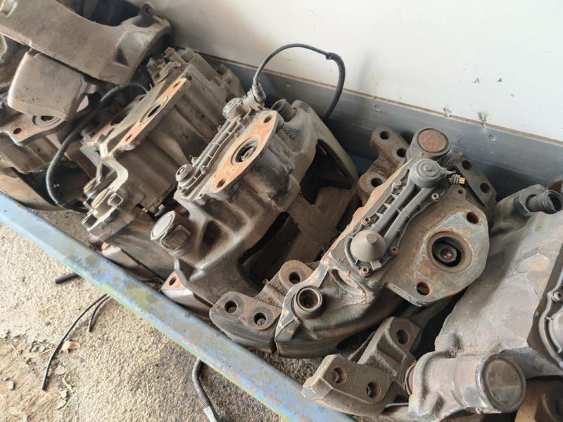 MAN Remklauwen / Brake calipers F2000 / TGA - Тормозной суппорт для Грузовиков: фото 1