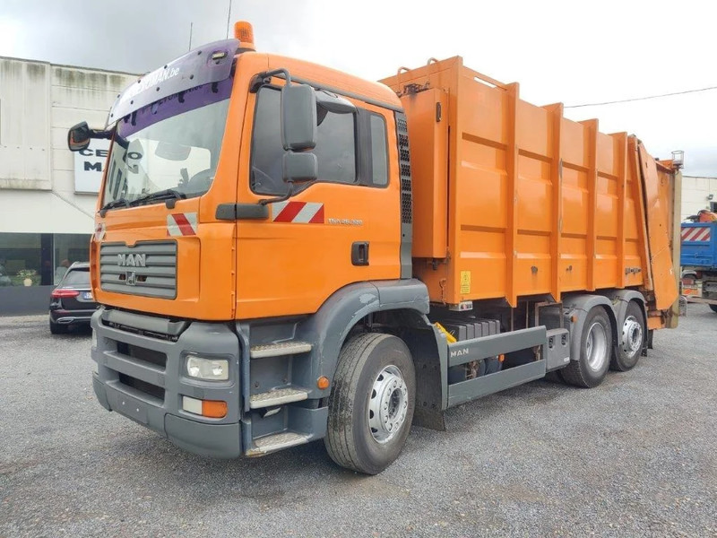 MAN TGA 26.320 6x2 garbage truck ZOELLER - Мусоровоз: фото 1