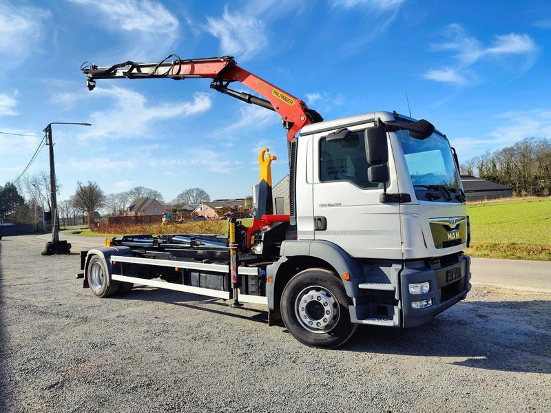 MAN TGM 18.290 Container + Palfinger PK13001 - Крюковой мультилифт, Автоманипулятор: фото 1 MAN TGM 18.290 Container + Palfinger PK13001 - Крюковой мультилифт, Автоманипулятор: фото 1