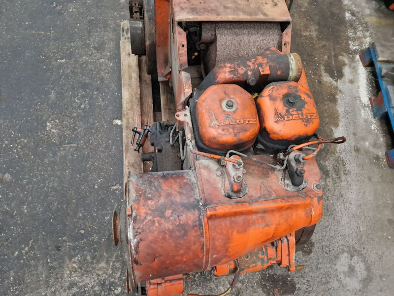 Deutz F2L912 - Двигатель: фото 1