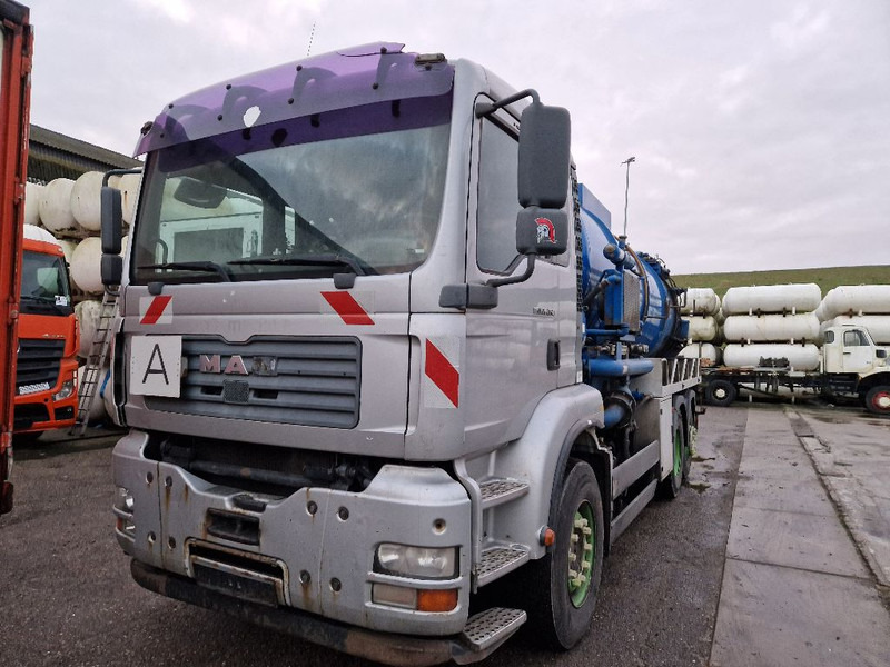 MAN TGA 26.360 6X2 - Ассенизатор: фото 1 MAN TGA 26.360 6X2 - Ассенизатор: фото 1
