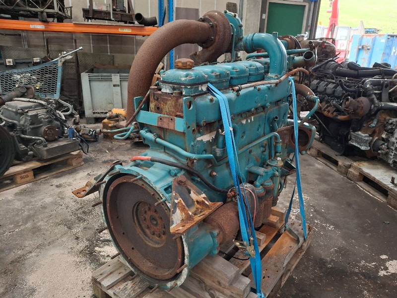 Volvo TD100A - Двигатель: фото 1 Volvo TD100A - Двигатель: фото 1