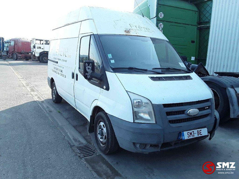 Ford Transit - Фургон с закрытым кузовом: фото 1 Ford Transit - Фургон с закрытым кузовом: фото 1