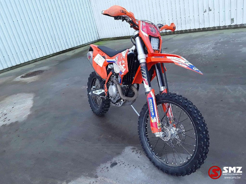 KTM KTM 250 - Мотоцикл: фото 1