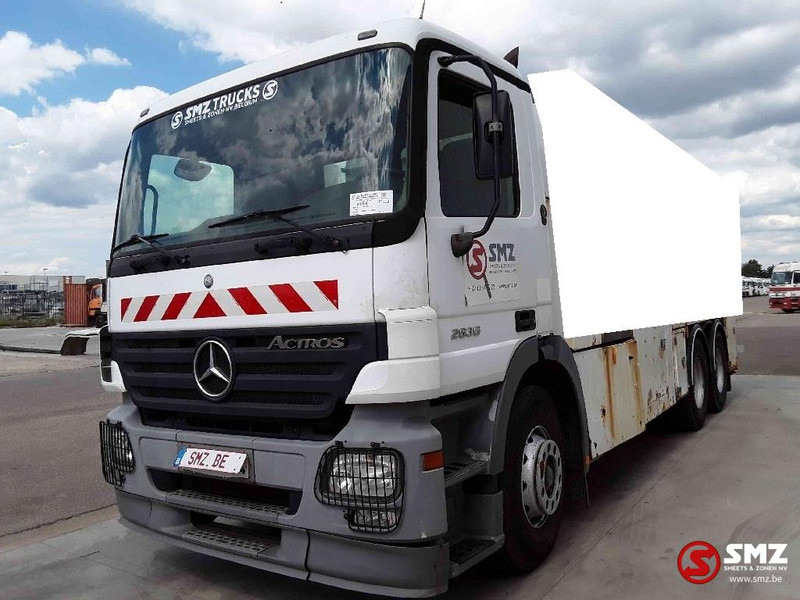 Mercedes-Benz Actros 2636 6x4 - Грузовик-шасси: фото 1 Mercedes-Benz Actros 2636 6x4 - Грузовик-шасси: фото 1