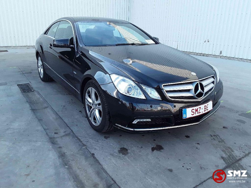 Mercedes-Benz E-Klasse 250 CDI 60000 km automatic/parktronic ("12) no reg - Легковой автомобиль: фото 1