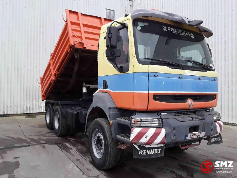 Renault Kerax 340 manual pump - pompe méchanique - Самосвал: фото 1 Renault Kerax 340 manual pump - pompe méchanique - Самосвал: фото 1
