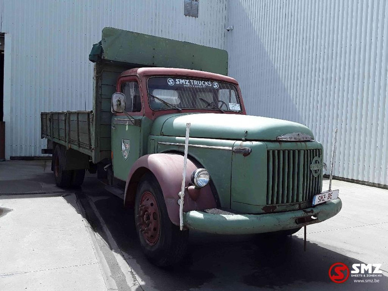 Volvo  - Грузовик бортовой/ Платформа: фото 1
