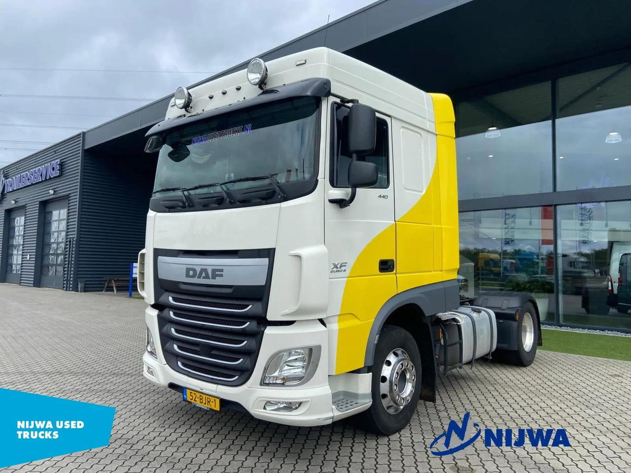 DAF XF 440 4X2 Standkachel + PTO - Тягач: фото 1