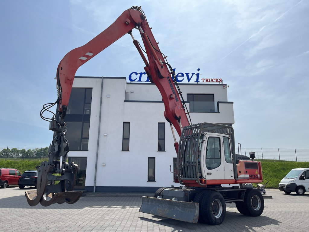 Liebherr A 904 C Greifer Umschlag Holz - Колёсный экскаватор: фото 1 Liebherr A 904 C Greifer Umschlag Holz - Колёсный экскаватор: фото 1