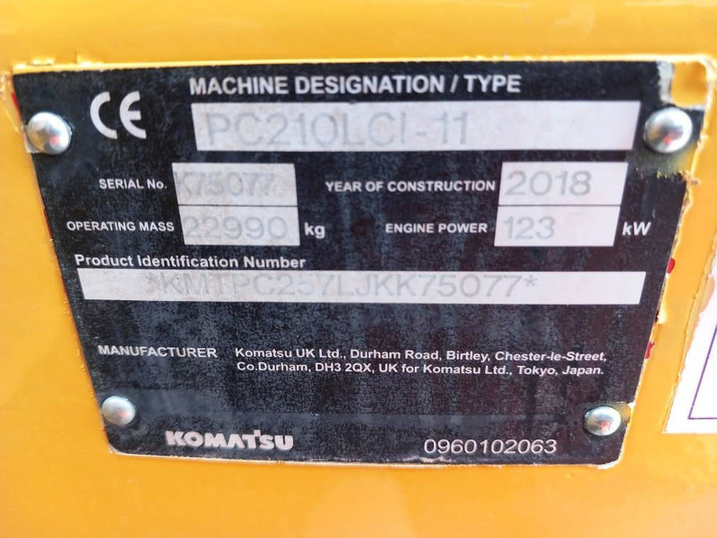 Komatsu PC210LCI-11 - Гусеничный экскаватор: фото 2 Komatsu PC210LCI-11 - Гусеничный экскаватор: фото 2