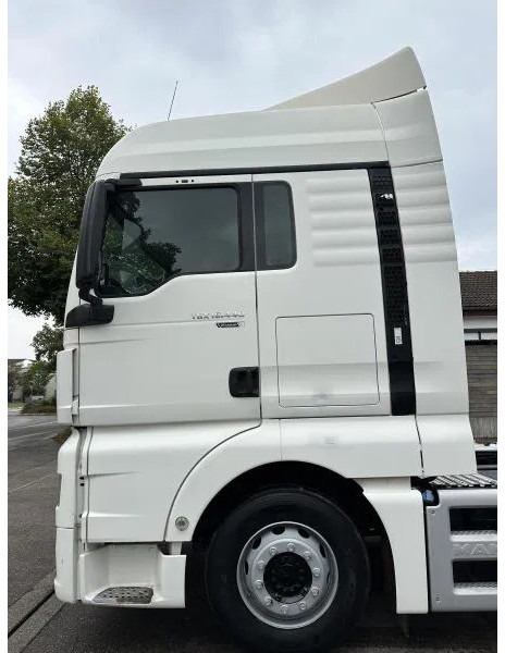 MAN TGX 18.440 XLX E6 Standard Intarder - Тягач: фото 3 MAN TGX 18.440 XLX E6 Standard Intarder - Тягач: фото 3