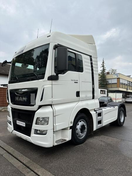 MAN TGX 18.440 XLX E6 Standard Intarder - Тягач: фото 1 MAN TGX 18.440 XLX E6 Standard Intarder - Тягач: фото 1