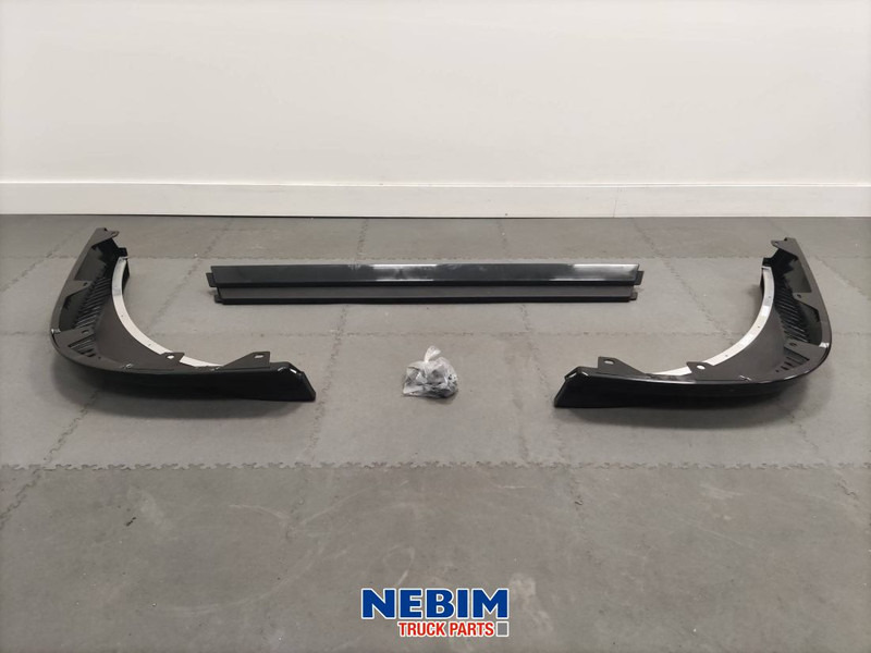 Volvo Volvo - 22240817 - Bumperspoiler set FH4 / FM4 - Запчасти для Грузовиков: фото 1 Volvo Volvo - 22240817 - Bumperspoiler set FH4 / FM4 - Запчасти для Грузовиков: фото 1
